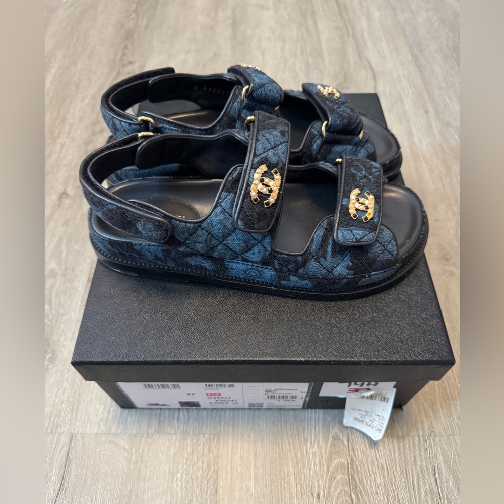 Chanel Blue Quilted Sandals with Gold Accents - Picture 2 of 12